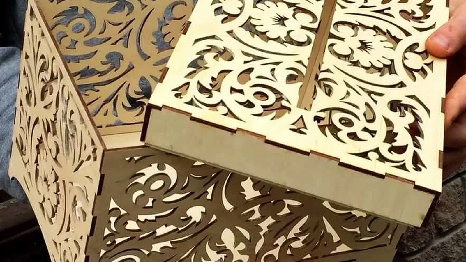 Ажурная коробка из фанеры